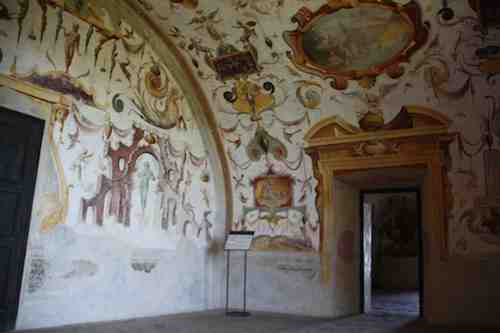 Torrechiara frescos