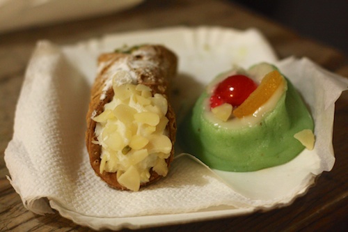 Sicilian desserts at the Assisi Christmas market