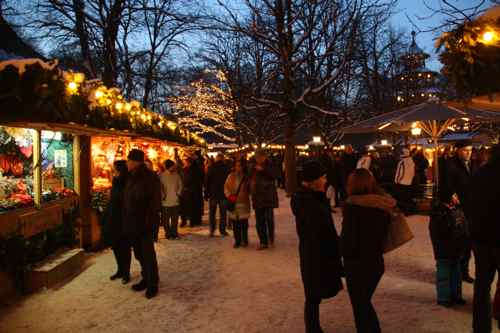 a snowy Christmas market in Munich, Germany